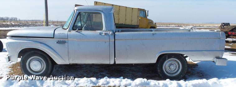 image for item DX9052 1966 Ford F250 pickup truck