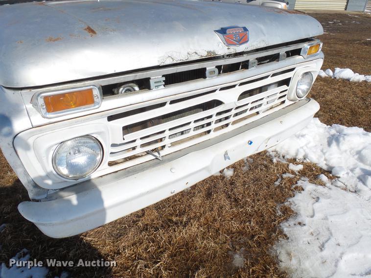 image for item DX9052 1966 Ford F250 pickup truck