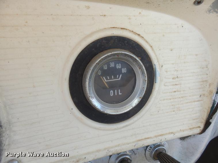 image for item DX9052 1966 Ford F250 pickup truck