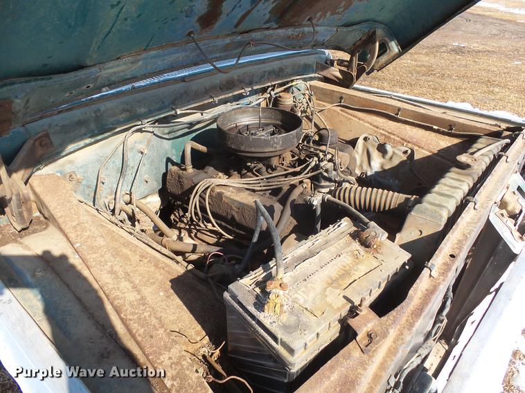 image for item DX9052 1966 Ford F250 pickup truck