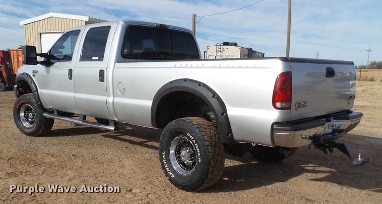 image for item EI9549 2000 Ford F350 Crew Cab pickup truck