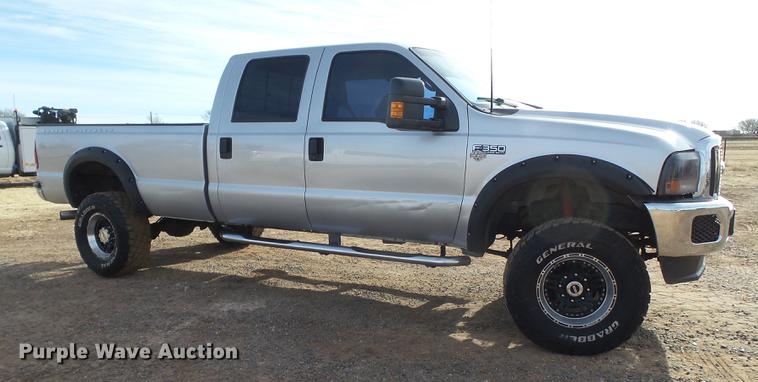 image for item EI9549 2000 Ford F350 Crew Cab pickup truck