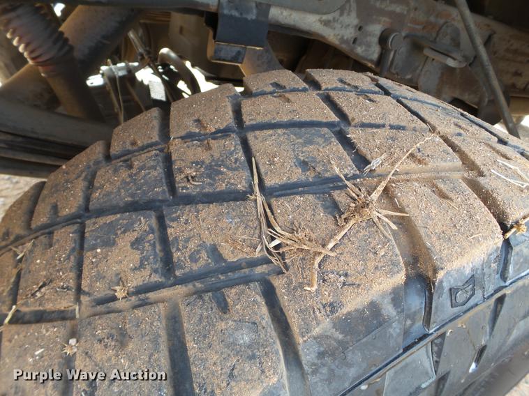 image for item EI9549 2000 Ford F350 Crew Cab pickup truck