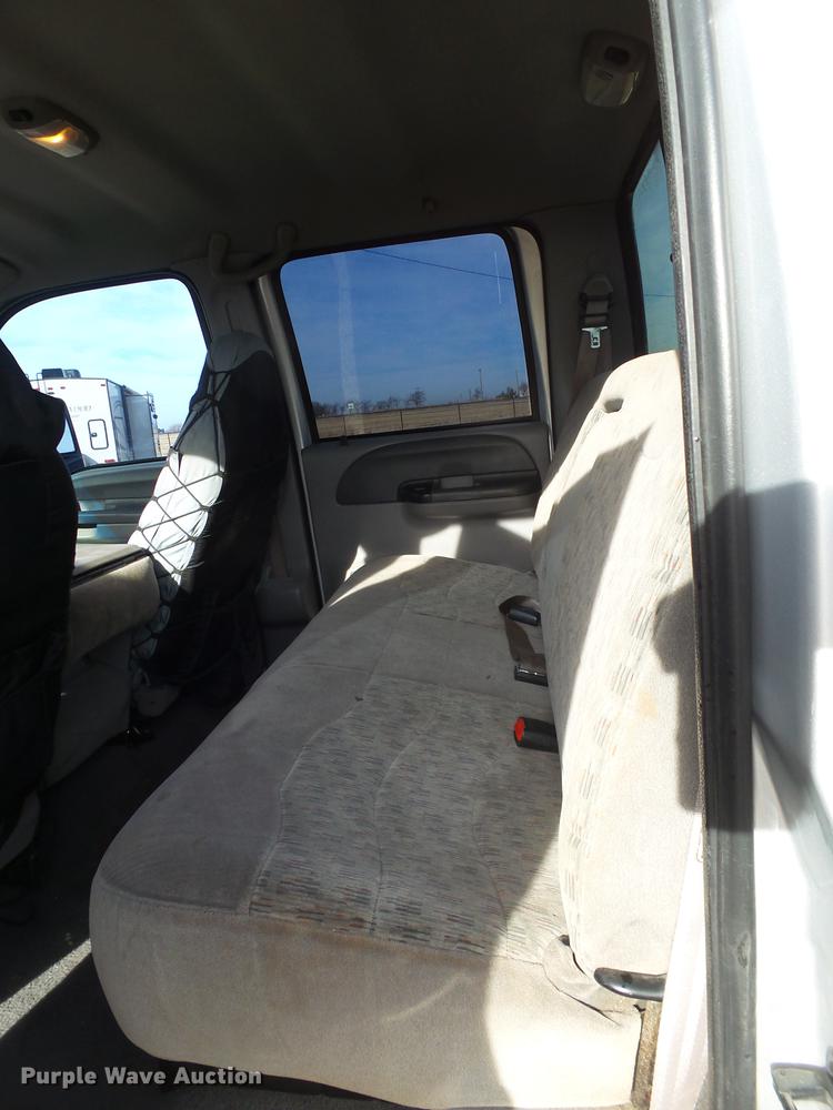 image for item EI9549 2000 Ford F350 Crew Cab pickup truck