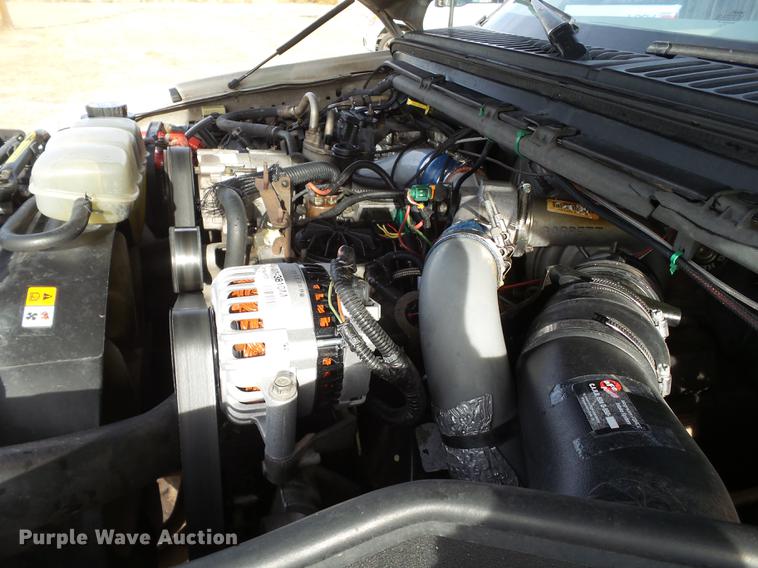 image for item EI9549 2000 Ford F350 Crew Cab pickup truck