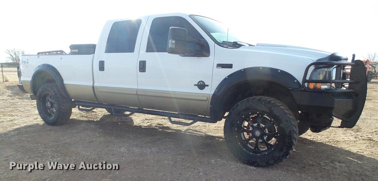 image for item EI9550 2001 Ford F350 Crew Cab pickup truck