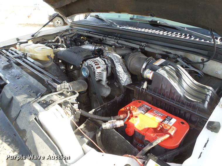 image for item EI9550 2001 Ford F350 Crew Cab pickup truck