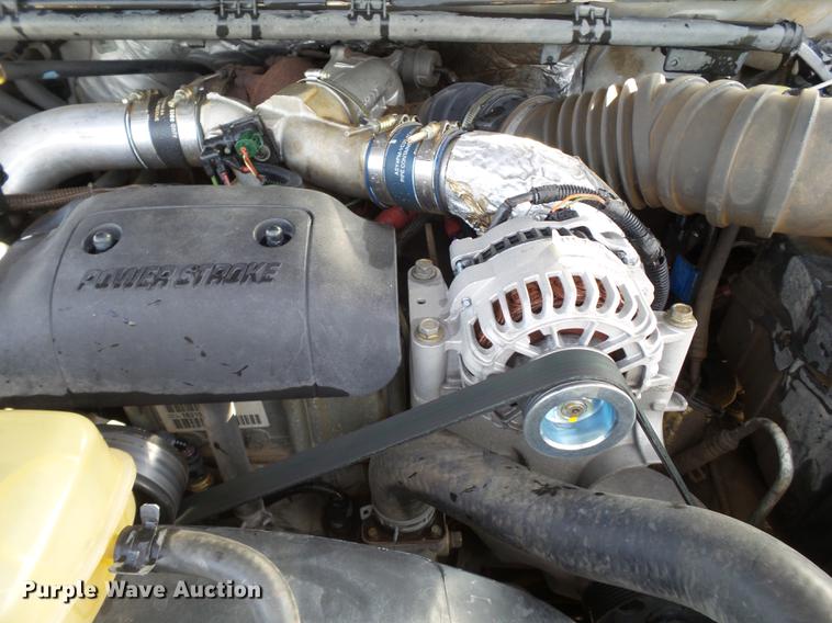 image for item EI9550 2001 Ford F350 Crew Cab pickup truck