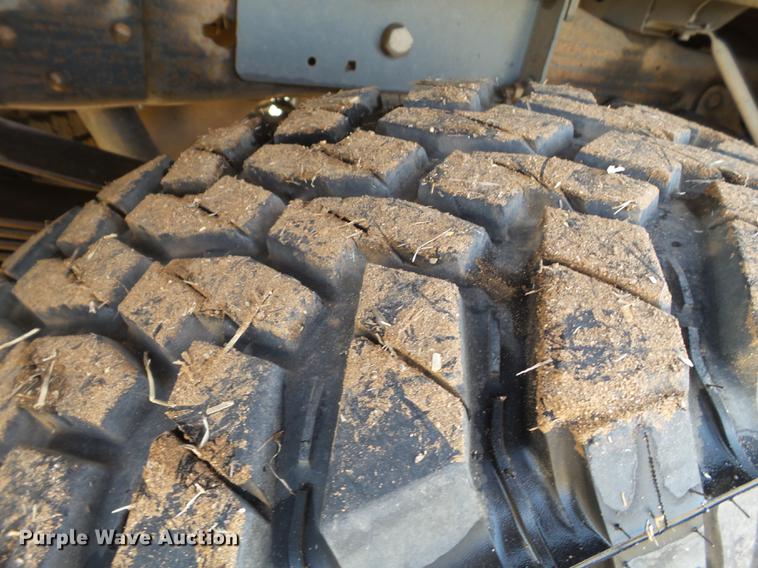 image for item EI9550 2001 Ford F350 Crew Cab pickup truck