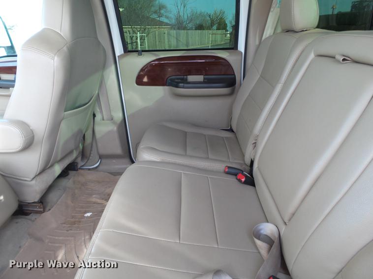 image for item EI9550 2001 Ford F350 Crew Cab pickup truck