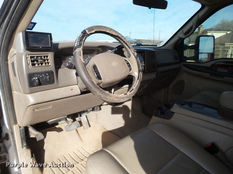 image for item EI9550 2001 Ford F350 Crew Cab pickup truck