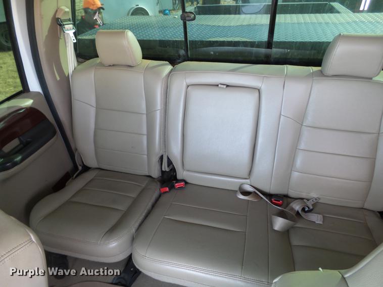 image for item EI9550 2001 Ford F350 Crew Cab pickup truck