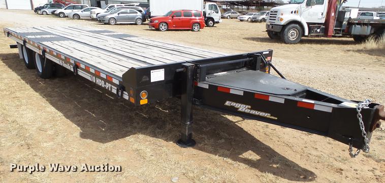 image for item EI9551 2013 Eager Beaver equipment trailer