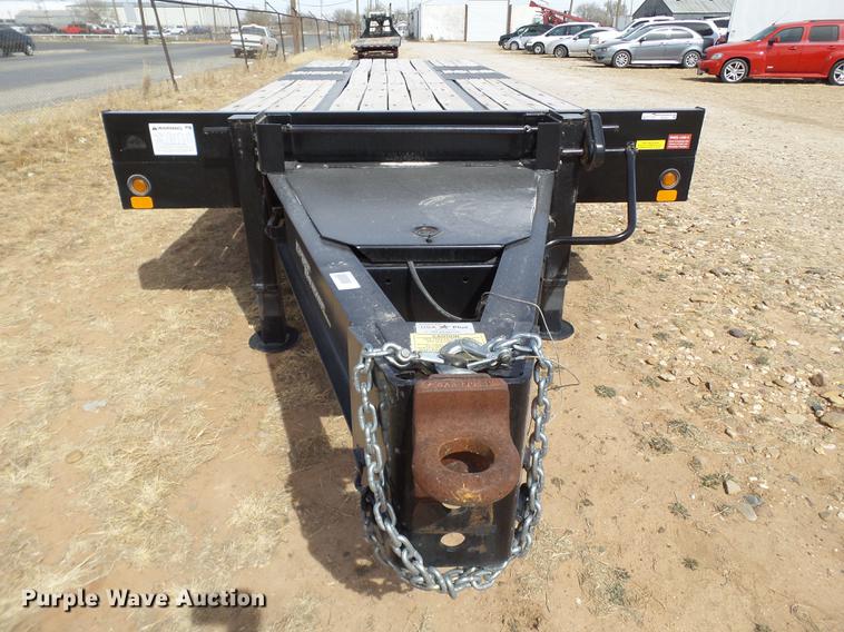 image for item EI9551 2013 Eager Beaver equipment trailer