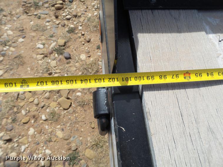 image for item EI9551 2013 Eager Beaver equipment trailer