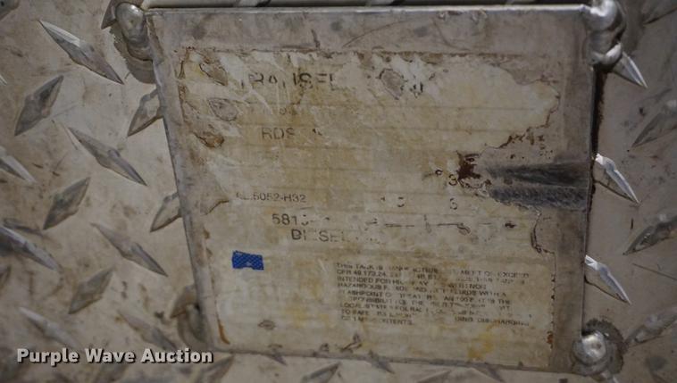 image for item EJ9301 Aluminum tread plate fuel tank