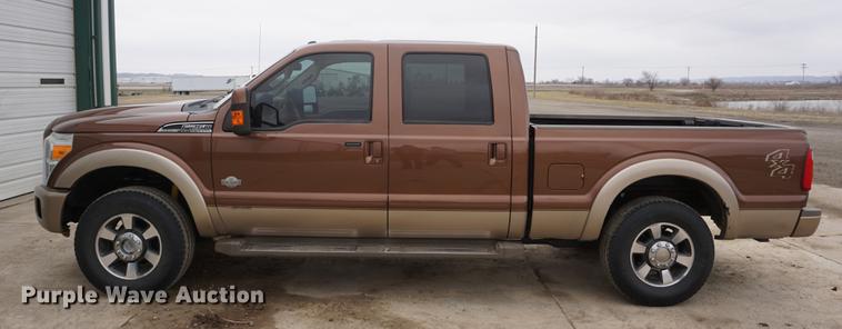 image for item EJ9305 2011 Ford F250 Super Duty King Ranch Crew Cab pickup truck