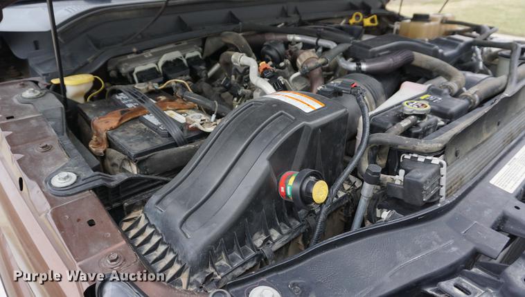 image for item EJ9305 2011 Ford F250 Super Duty King Ranch Crew Cab pickup truck