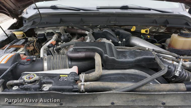 image for item EJ9305 2011 Ford F250 Super Duty King Ranch Crew Cab pickup truck