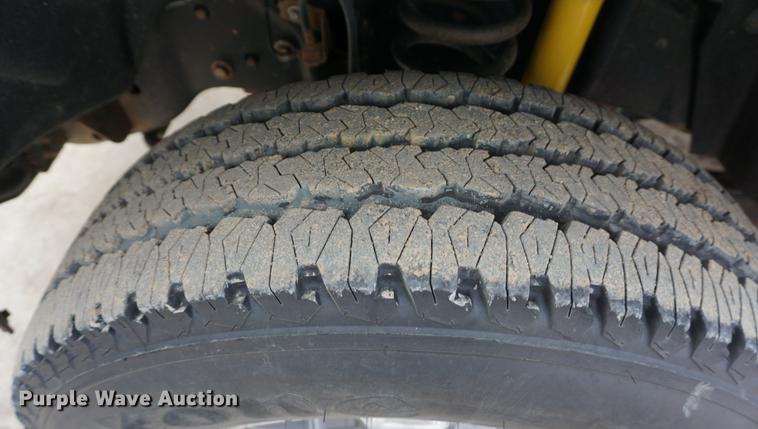 image for item EJ9305 2011 Ford F250 Super Duty King Ranch Crew Cab pickup truck