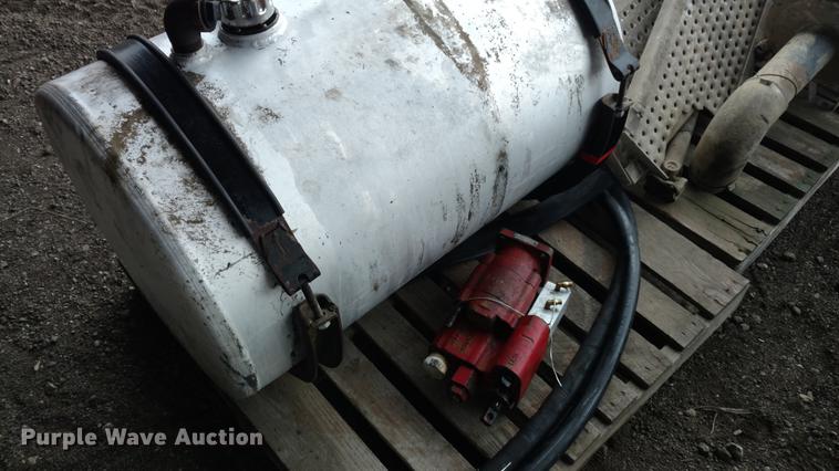 image for item EJ9501 Truck parts