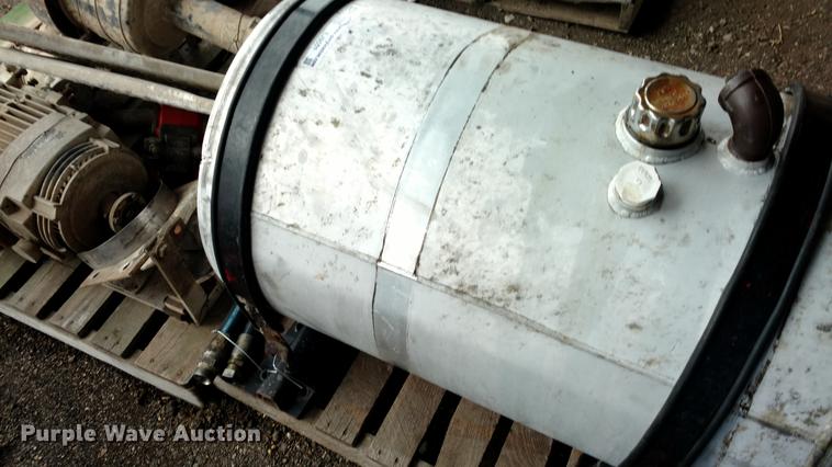 image for item EJ9501 Truck parts