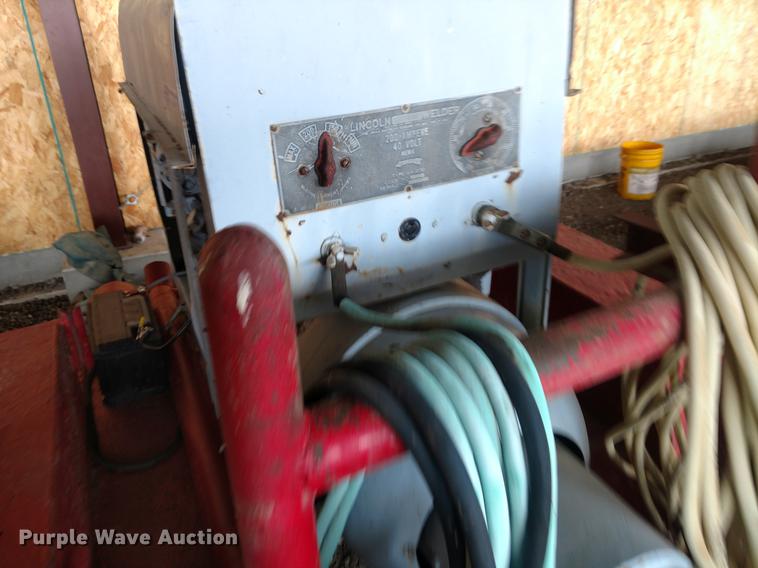 image for item EJ9506 Lincoln welder