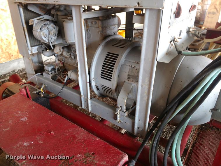 image for item EJ9506 Lincoln welder