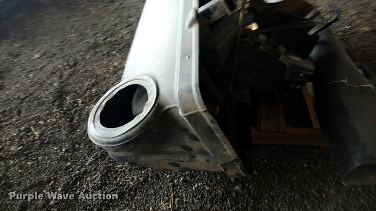 image for item EJ9515 John Deere X495 lawn mower