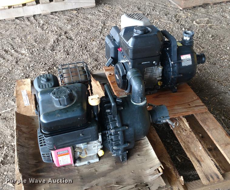 image for item EJ9516 (2) Briggs & Stratton pumps