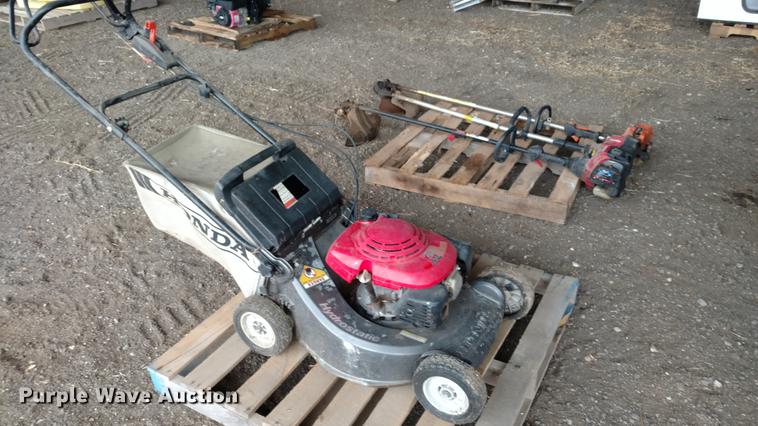 image for item EJ9517 Lawn and garden equipment