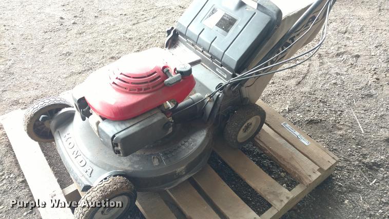 image for item EJ9517 Lawn and garden equipment