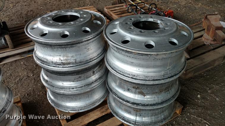 image for item EJ9520 (6) 24.5 aluminum wheels