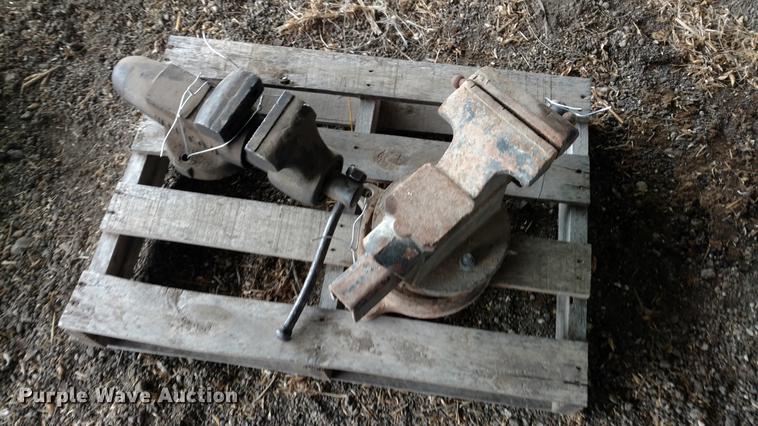 image for item EJ9521 Tools