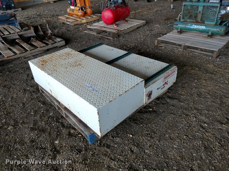 image for item EJ9522 (2) Weatherguard toolboxes