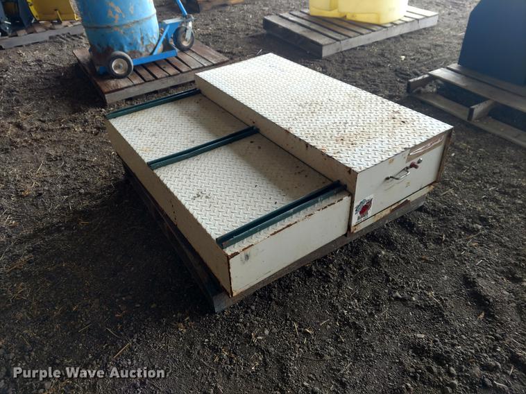 image for item EJ9522 (2) Weatherguard toolboxes