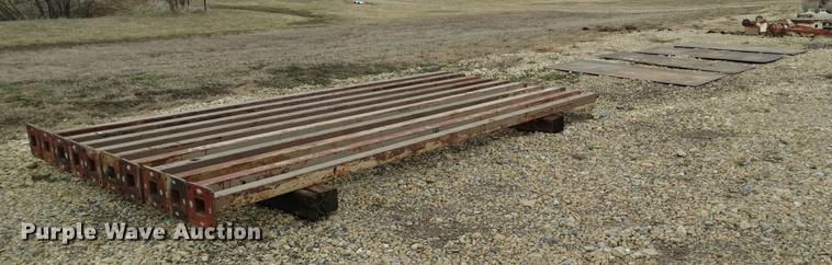 image for item EJ9528 (10) light poles