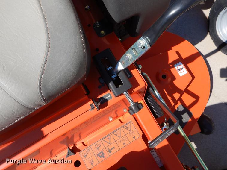 image for item EJ9828 Husqvarna M-ZT61 lawn mower