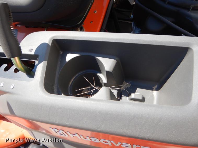 image for item EJ9829 Husqvarna Z246 lawn mower