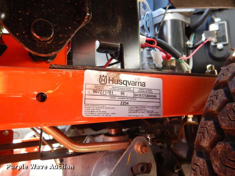 image for item EJ9830 Husqvarna Z254 lawn mower