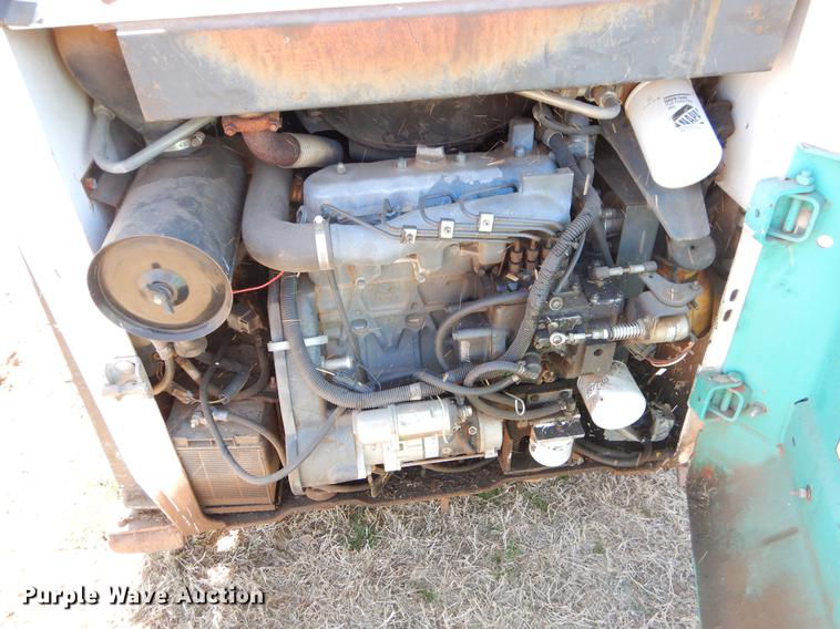 image for item EJ9835 1991 Bocat 753 skid steer