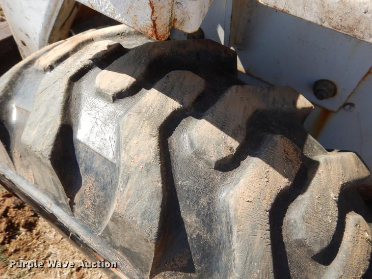 image for item EJ9835 1991 Bocat 753 skid steer