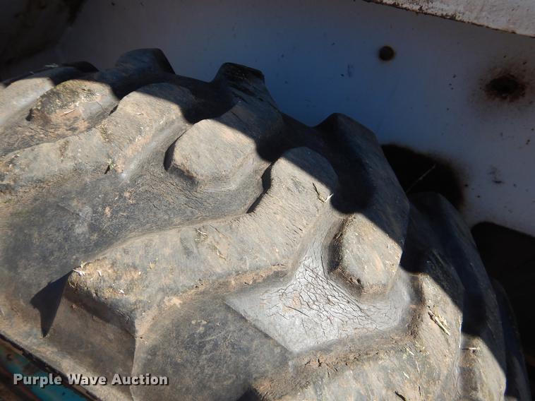 image for item EJ9835 1991 Bocat 753 skid steer