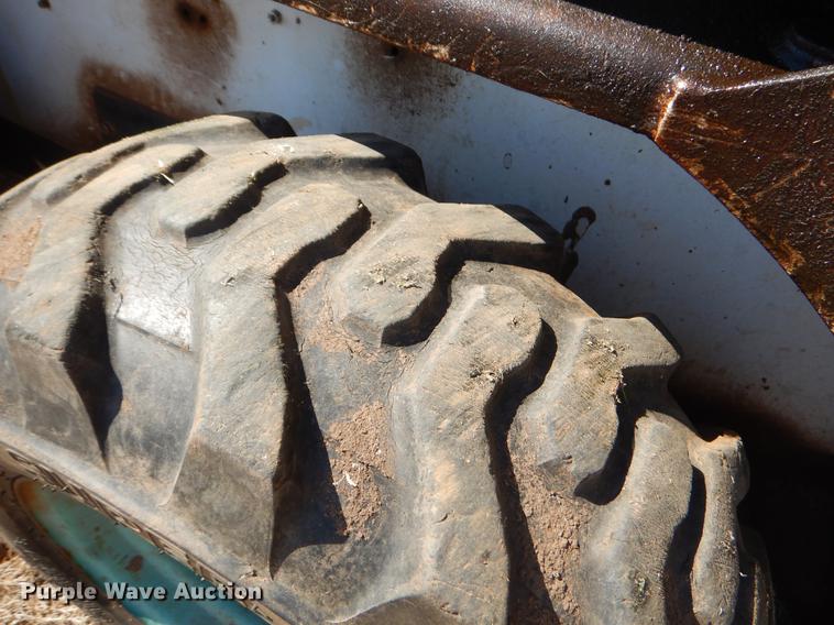 image for item EJ9835 1991 Bocat 753 skid steer