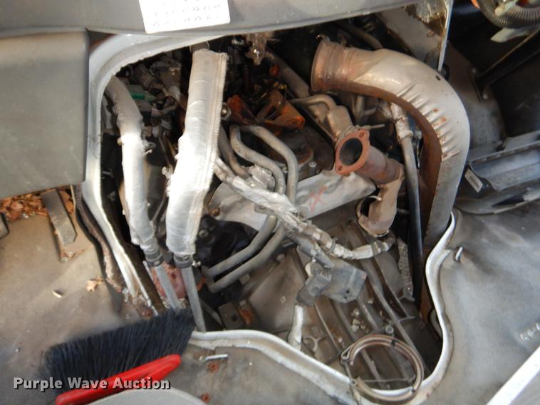 image for item EJ9855 2005 Ford E450 shuttle bus