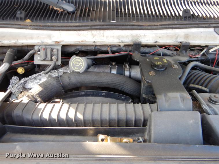 image for item EJ9855 2005 Ford E450 shuttle bus