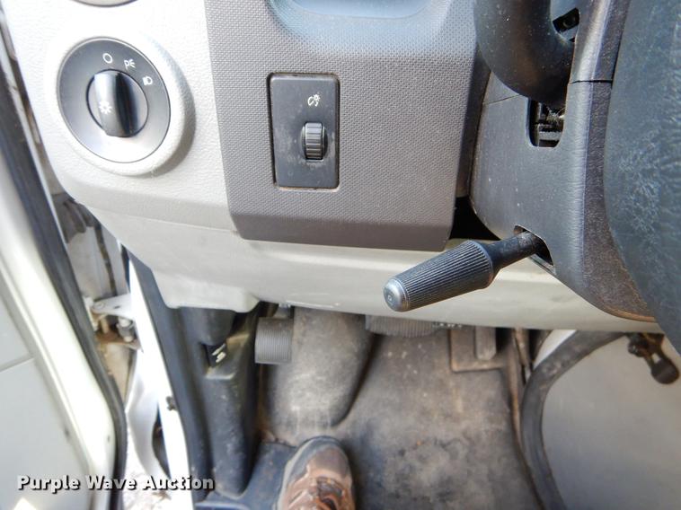 image for item EJ9856 2009 Ford E450 shuttle bus