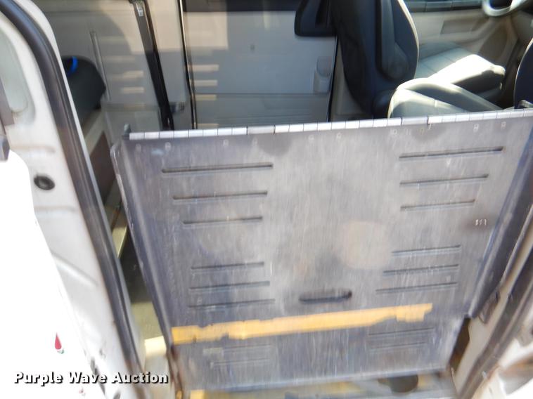 image for item EJ9859 2010 Dodge Grand Caravan SE handicap accessible van