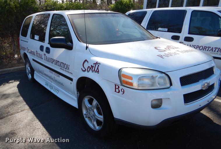 image for item EJ9860 2008 Chevrolet Uplander handicap accessible van