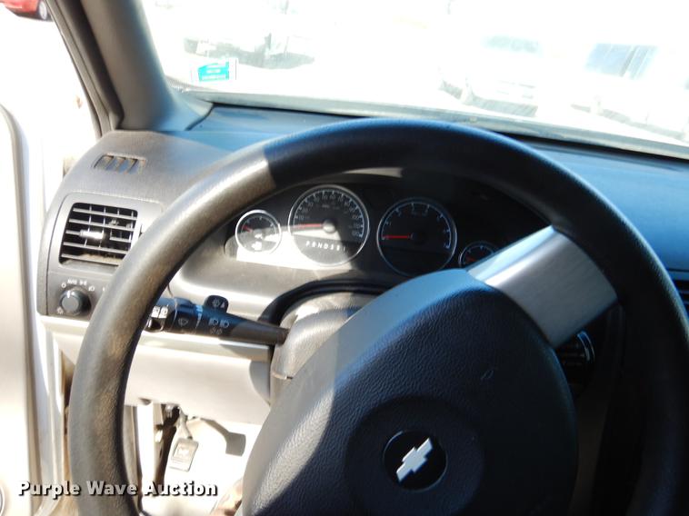 image for item EJ9860 2008 Chevrolet Uplander handicap accessible van